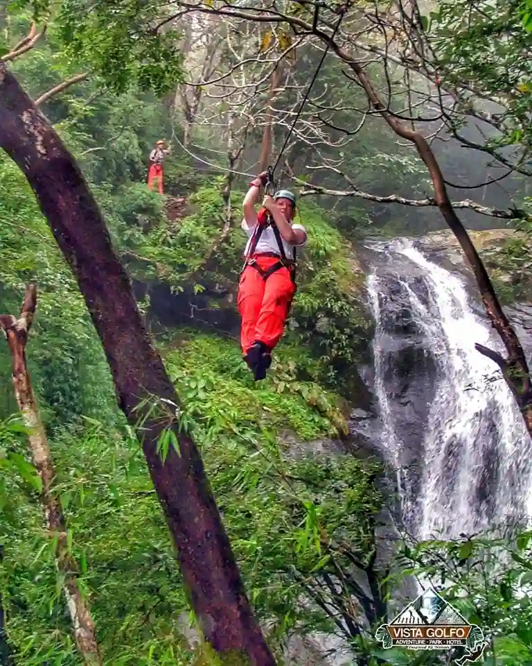 Costa-Rica-Zip-Line-Canopy-Tour-11-Waterfalls