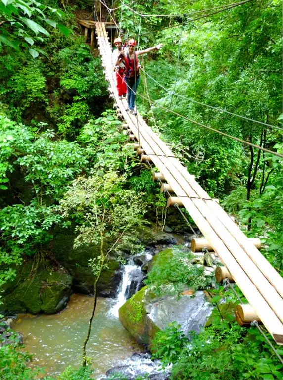 tibetan-bridge-zip-line-tour Costa Rica Zip Line over Waterfalls near San Jose